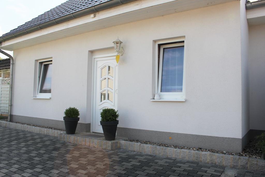 Ferienhaus Herz リュベナウ エクステリア 写真